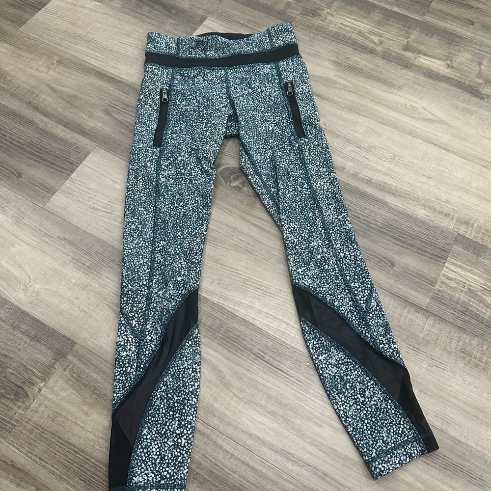 Women's Blue Patterned Athletic Leggings
